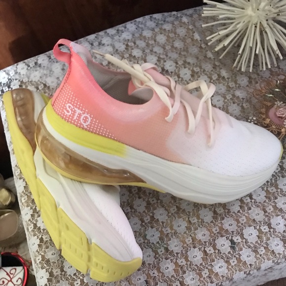 STQ Shoes - STQ shoes size 8.5